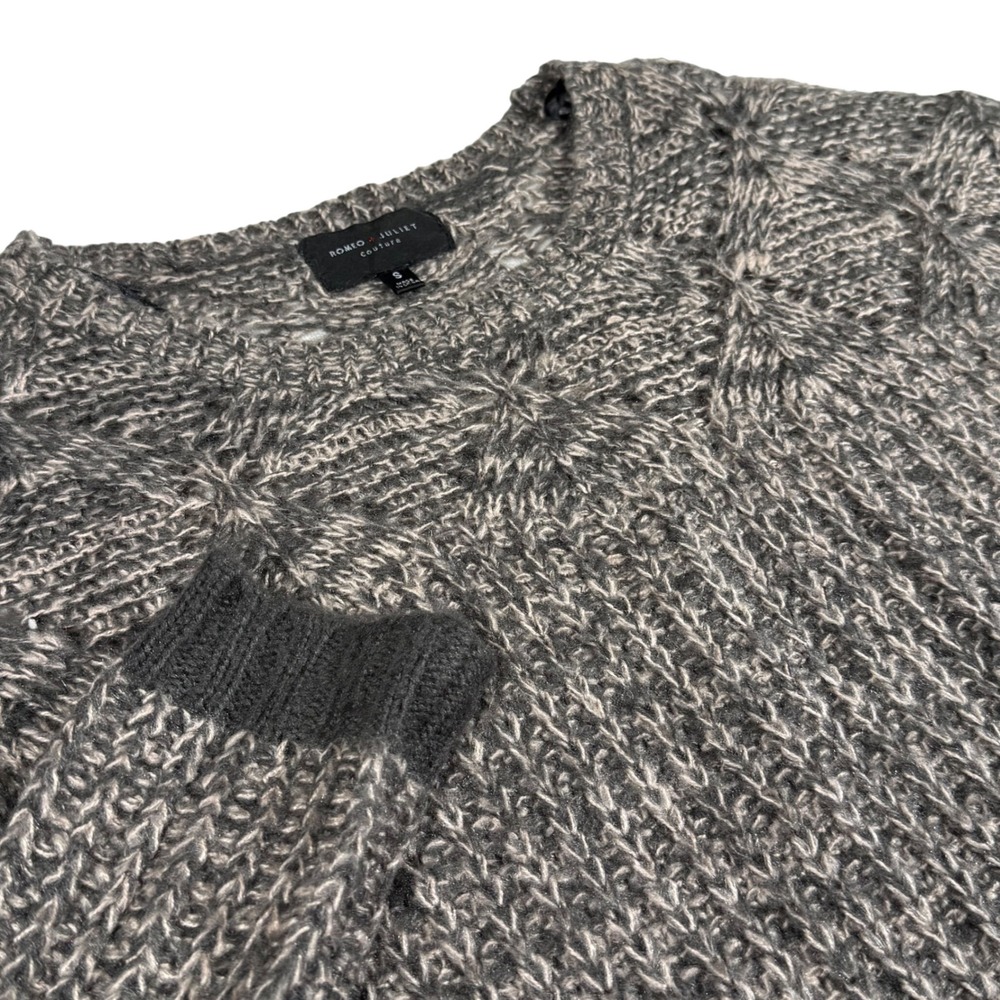 Romeo‎ Juliet Couture Gray Cable Knit Sweater Women's Size S